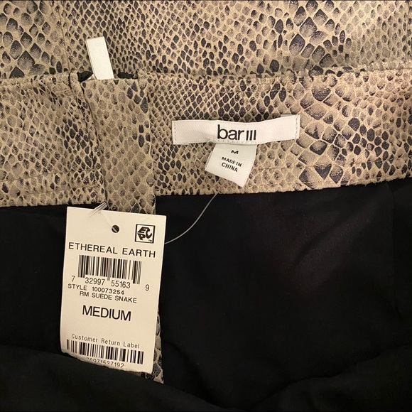 Bar III snakeskin skirt - Picture 3 of 4